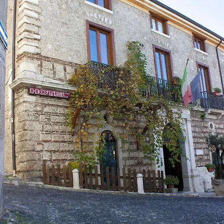 Cosilinum Hotel Padula