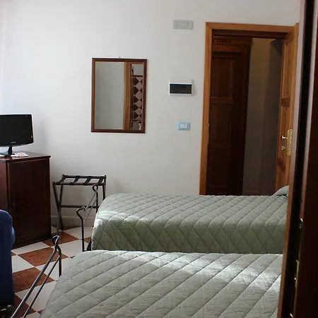 Cosilinum Hotel Padula